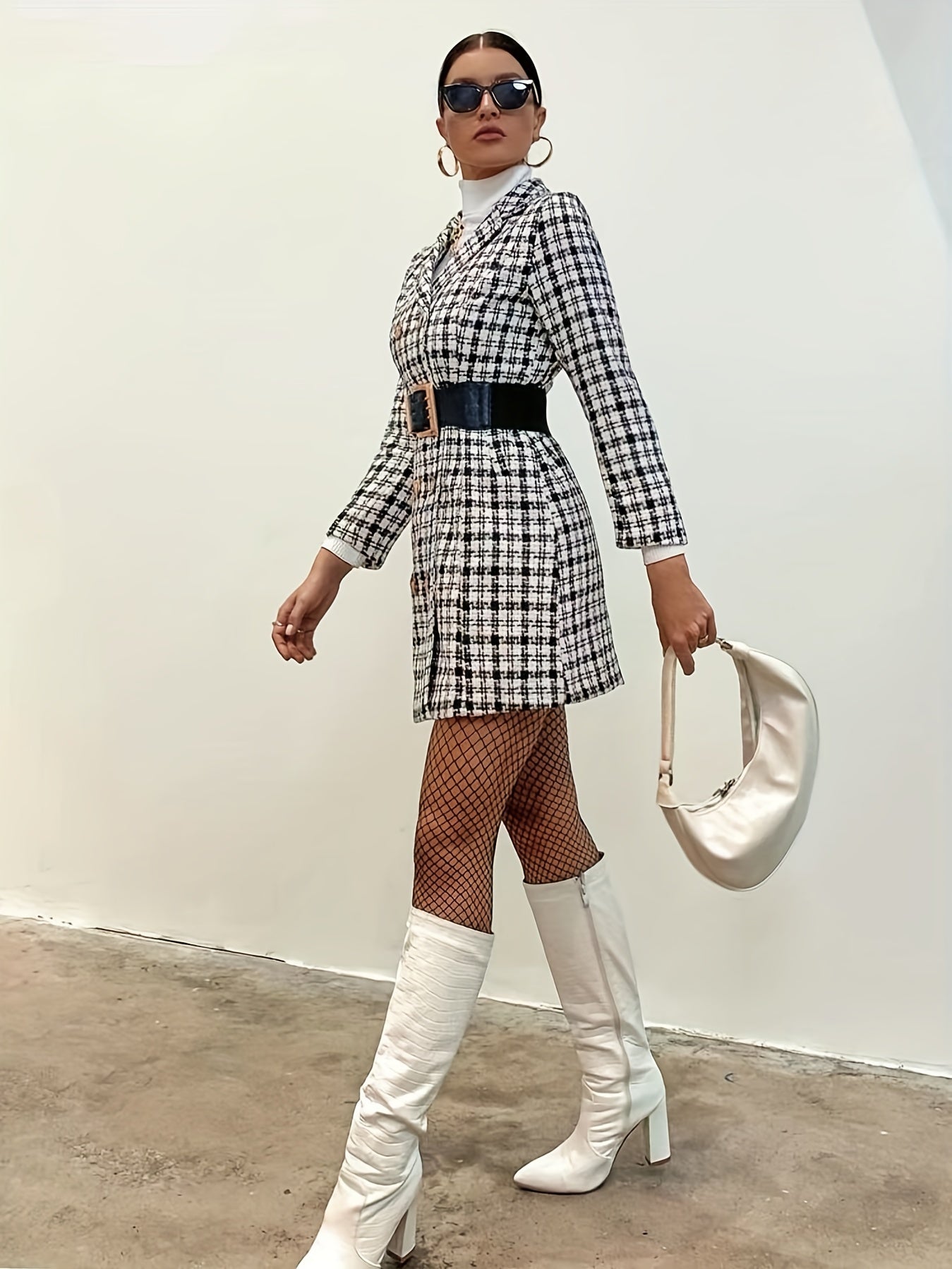 Casaco Feminino Xadrez Pied de Poule – Abotoamento Duplo, Manga Longa, Midi