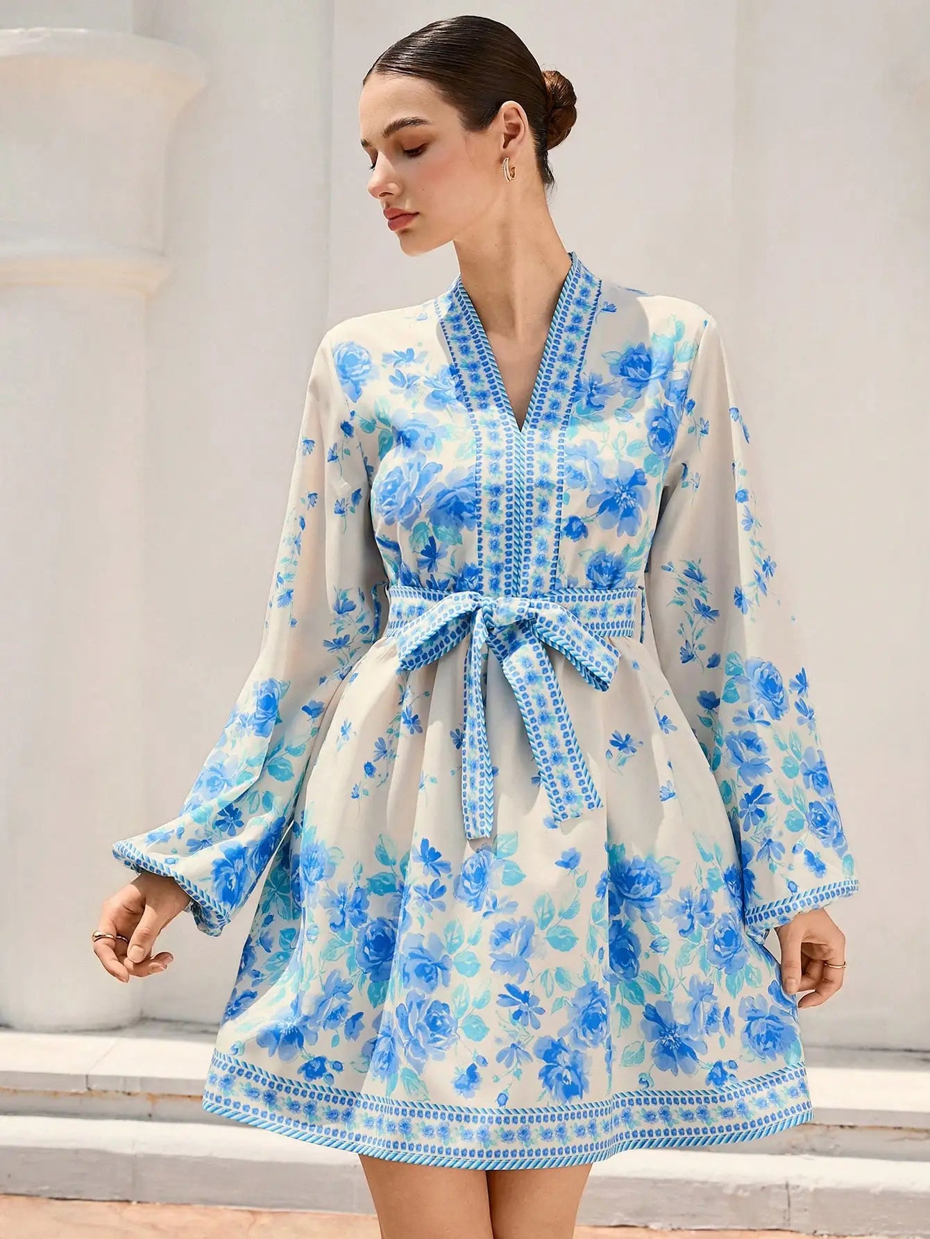 Vestido Floral Elegance – Charme & Feminilidade