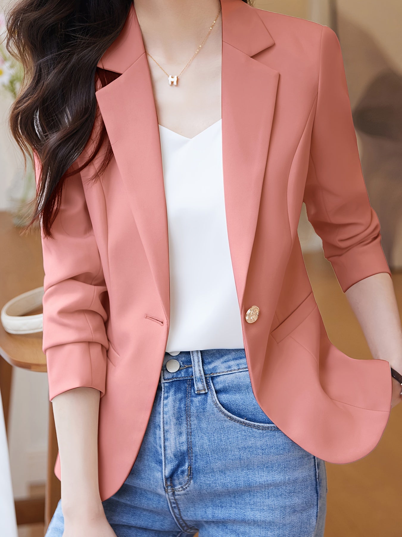 Blazer Feminino de Lapela com Fechamento de Um Botão – Manga Longa, Frente Aberta, para Trabalho e Escritório
