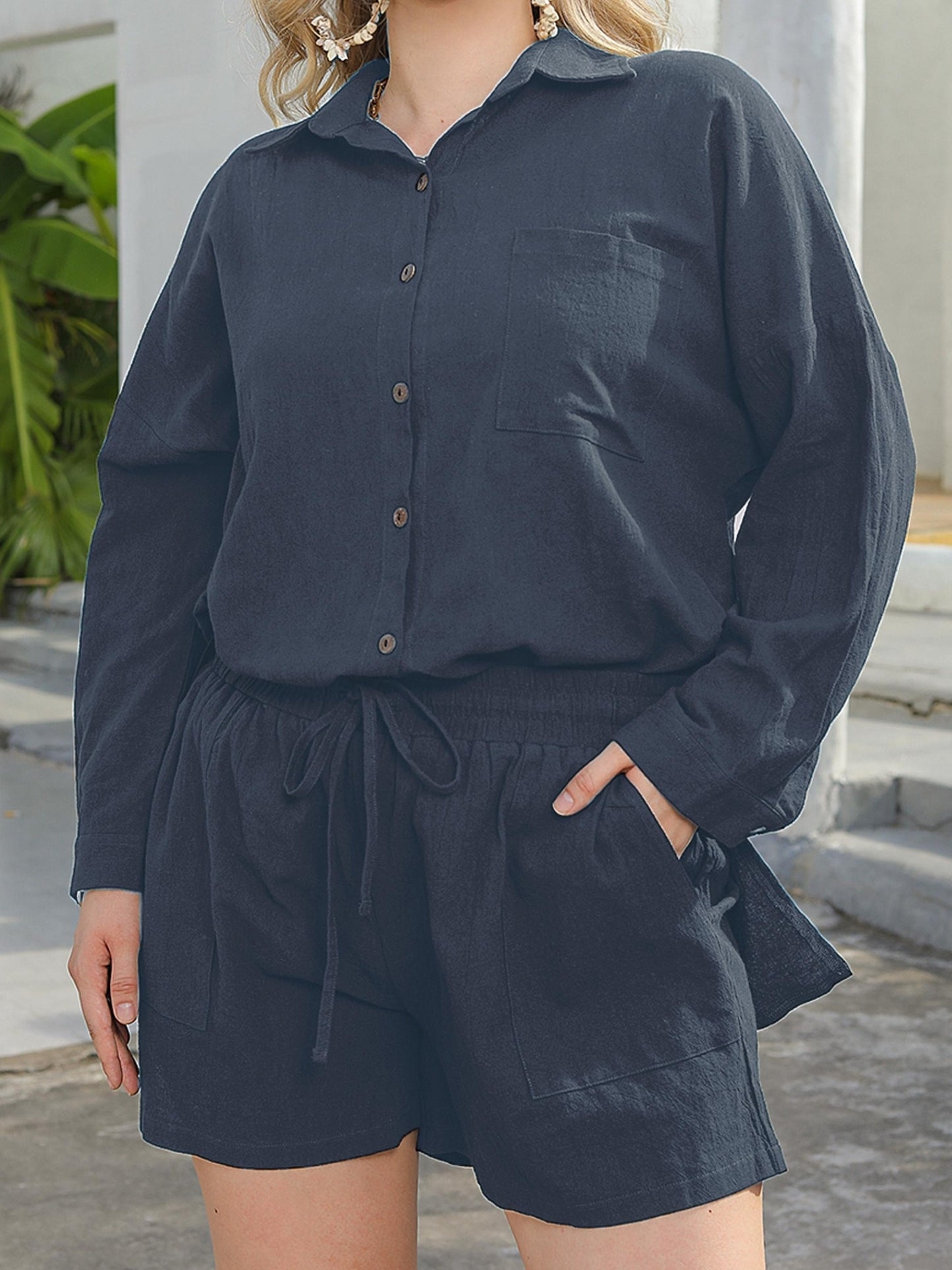 Conjunto Plus Size Feminino Casual – Camisa Botões Manga Longa + Shorts com Cordão