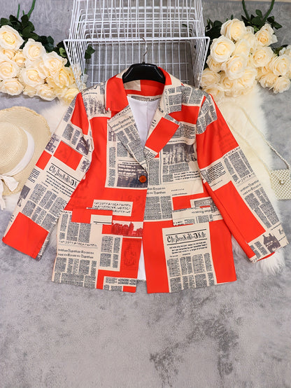 Casaco Plus Size Print Newspaper – Impacto Elegante