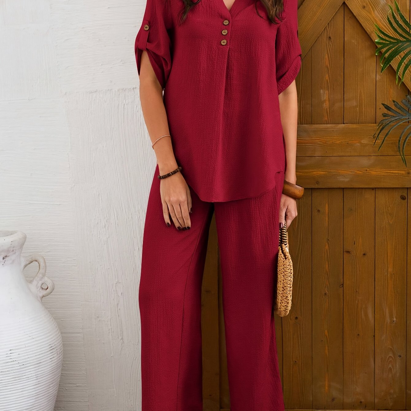 Conjunto Feminino Gola V Manga Curta + Calça Wide Leg – Estilo Descomplicado para Primavera/Verão