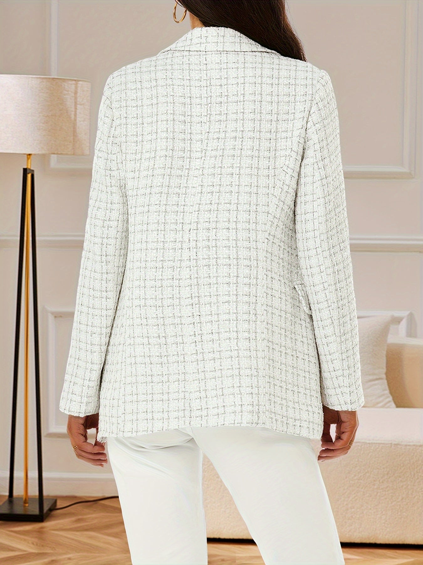 Blazer Feminino Botões Duplos – Gola Lapela, Manga Longa