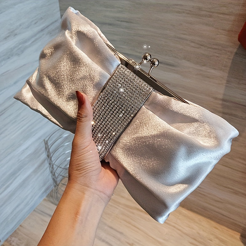 Clutch Feminina Pedraria com Corrente Metalizada – Brilho & Distinção para a Noite