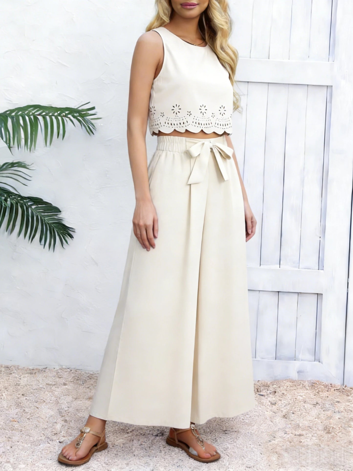 Elegant Beige Set – Cropped & Wide Leg Pants