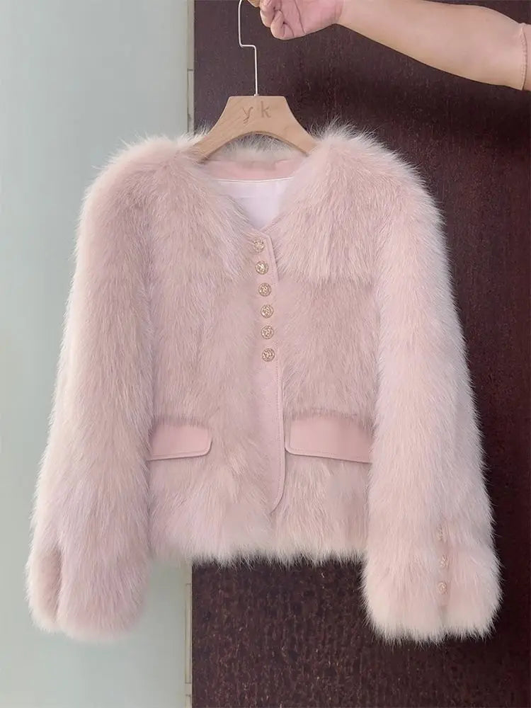 Luxe Plush Coat – Short Faux Fur & Timeless Elegance
