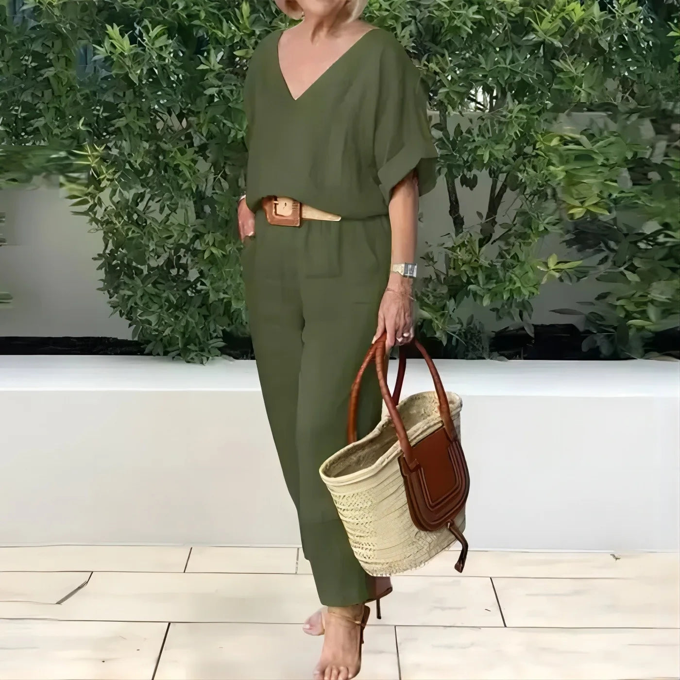 Conjunto Feminino 2 Peças Verão 2024 – Blusa V-Neck + Calça Solta em Algodão & Linho