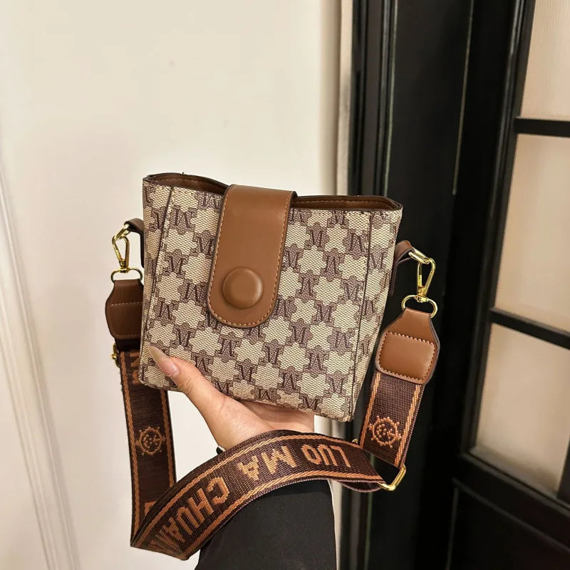 Bolsa Feminina Bucket Versátil Tote/Transversal – Grande Capacidade & Estilo Dia-a-Noite