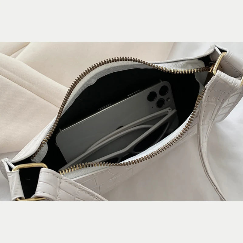 Women's Handbag Autumn 2025 – Versatile and Stylish