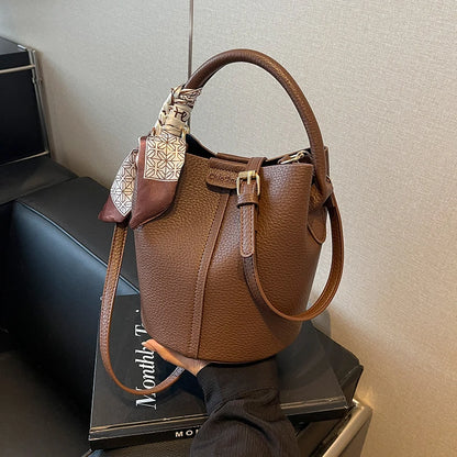 Bolsa Bucket Retro Soft Leather