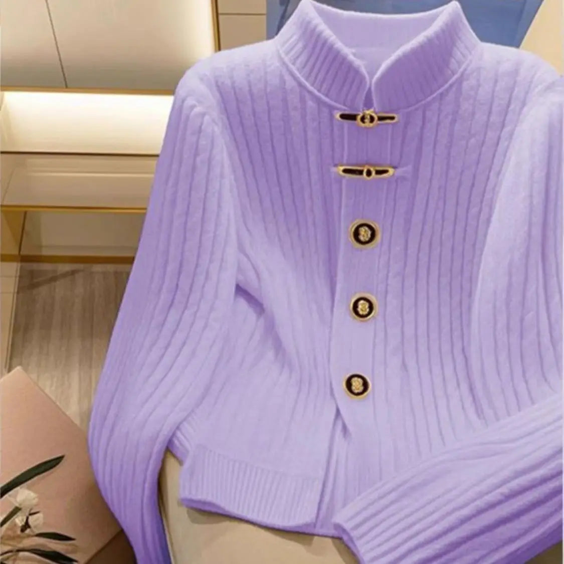 Premium Knit Cardigan – Turtleneck & Elegant Buttons