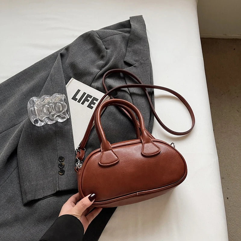 Retro Small Crossbody Bag Women 2025 – Bolsa Mini Estilo Bowling de Alça Transversal, Couro PU Soft