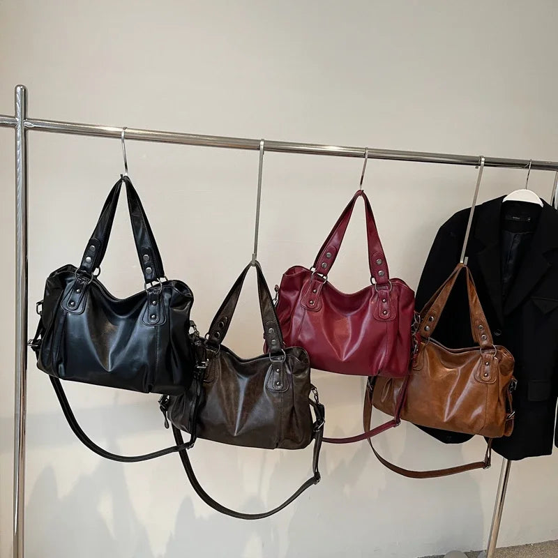 Bolsa Feminina Grande Capacidade 2025 – Tote / Transversal PU com Rebites & Fivela Detalhe