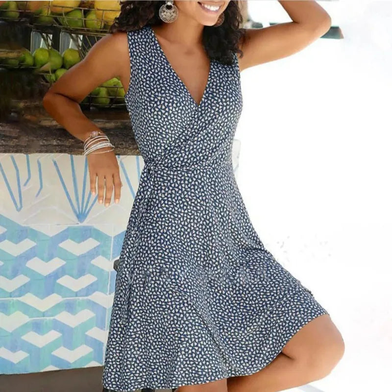 Vestido Midi Floral Plus Size – Decote V, Manga Capa, Modelagem A-Line