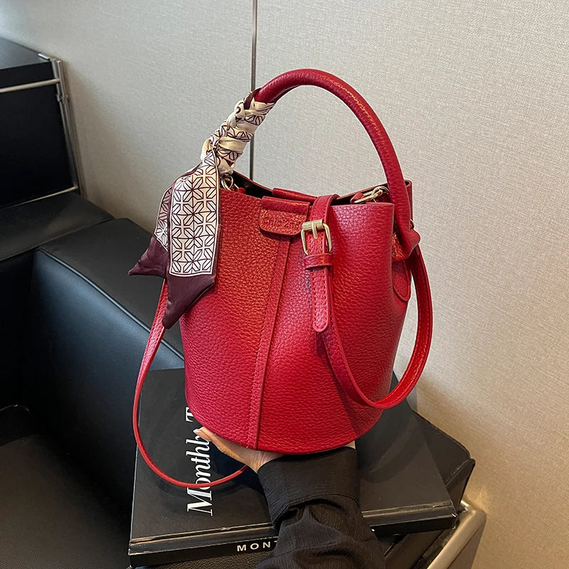 Bolsa Bucket Retro Soft Leather