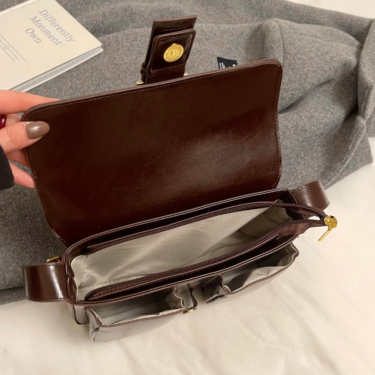 Conjunto 2 Peças Pouch & Clutch – Vintage PU Leather com Corrente para Ombro/Transversal