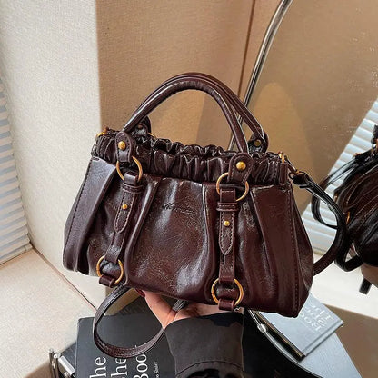 Bolsa Hobo Pleated Luxe – Sofisticação e Versatilidade com Estilo