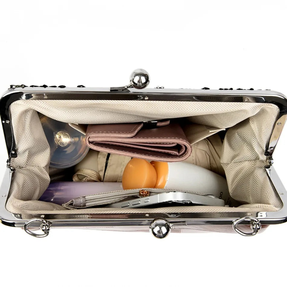 Bolsa Feminina Couro – Alta Capacidade – Uso Ombro/Transversal