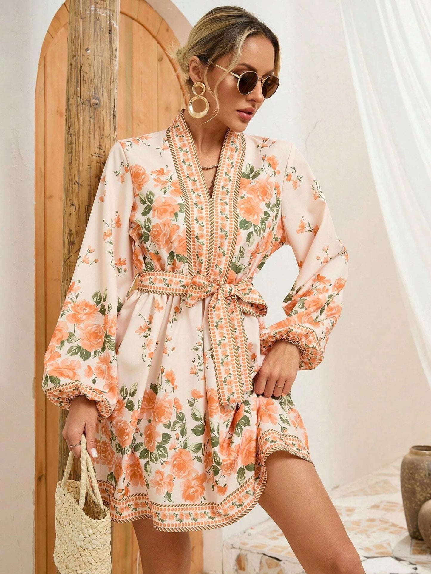 Vestido Floral Elegance – Charme & Feminilidade