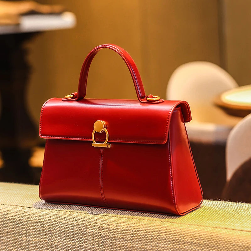 Women's Square Crossbody Bag – Elegant