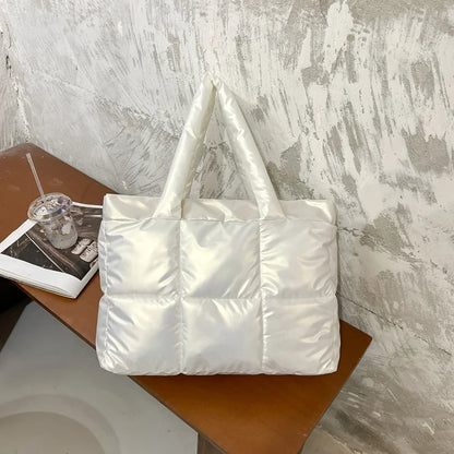 Bolsa Tote Quilted Grande Elegância