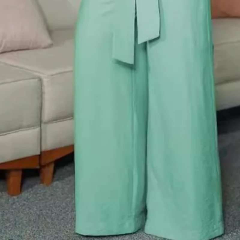 Macacão Elegance – Sofisticação e Versatilidade em Uma Peça