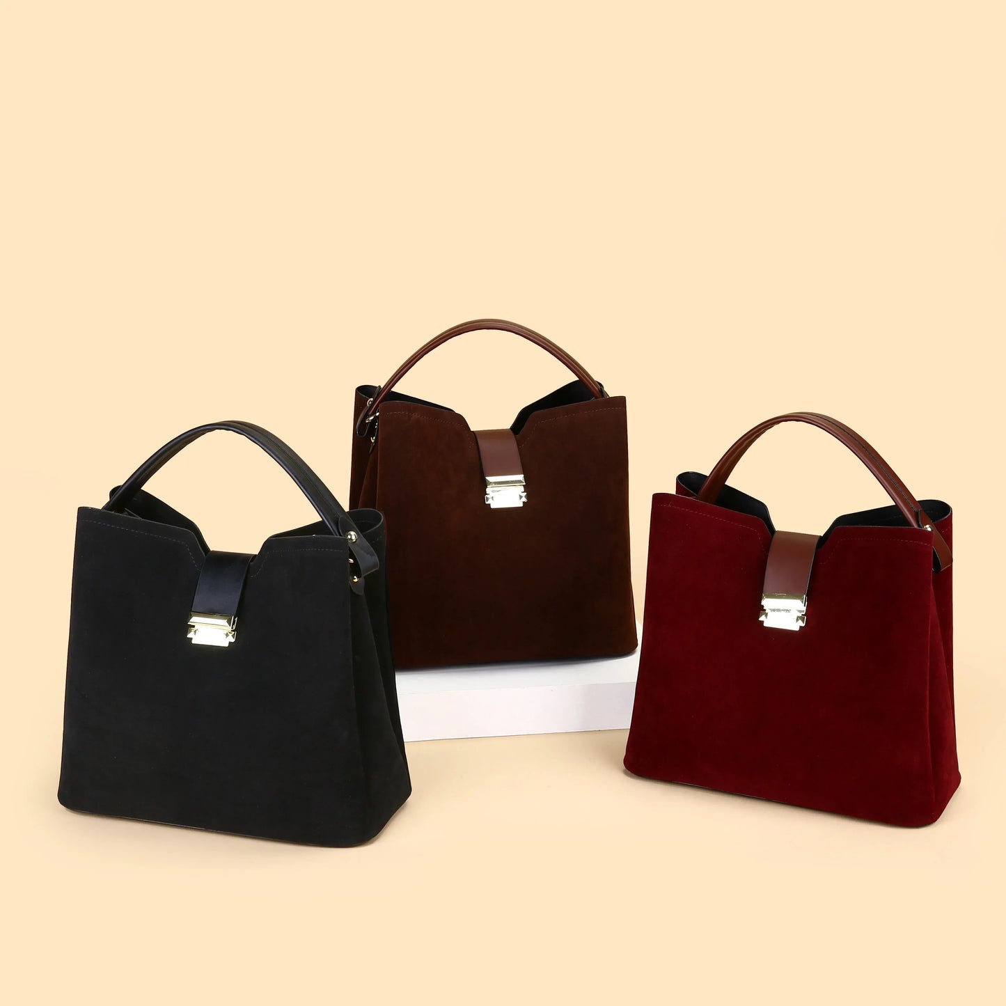 Bolsa Feminina PU com Fecho Hasp – Clássica e Versátil