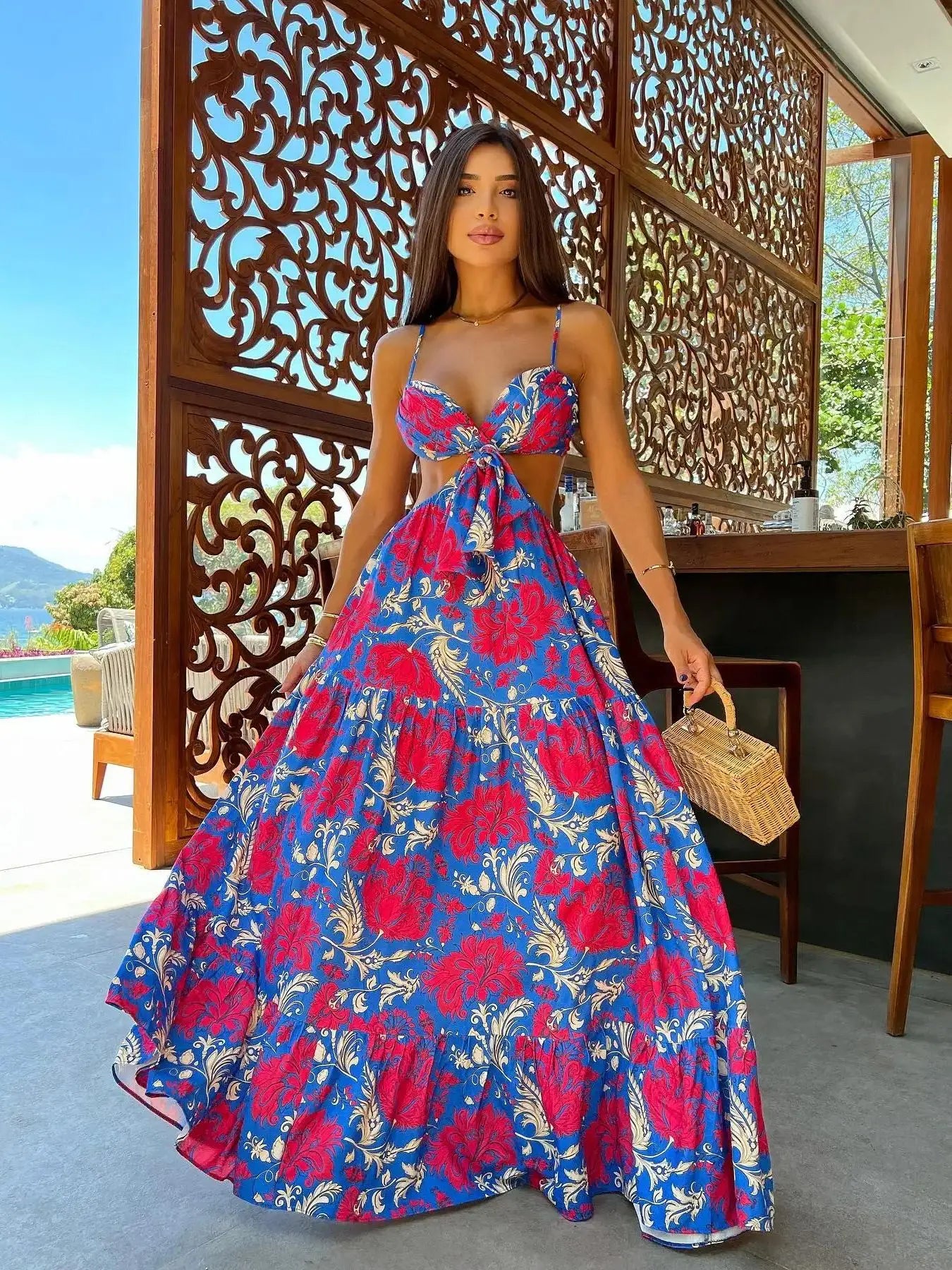 Vestido Floral Summer – Elegância & Liberdade
