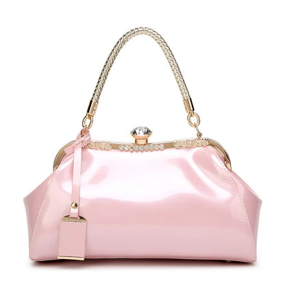 Bolsa Vintage Vermelha – Elegância Clássica