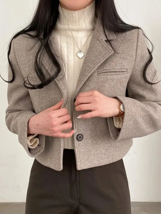 Casaco Retro Chic – Lã Premium & Alfaiataria Coreana