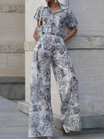 Conjunto Feminino Vintage 2025 – Camisa Polo Manga Curta + Calça Wide-Leg Estampada