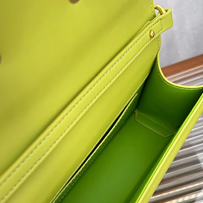 Bolsa Shoulder Chain Elegância Versátil