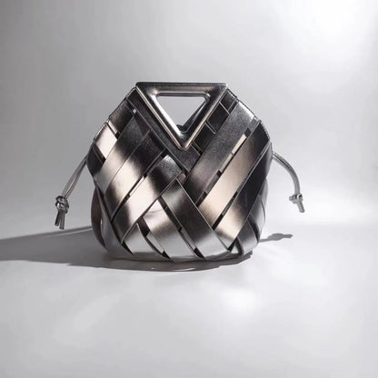 Bolsa Feminina Trançada com Fecho Magnético – Crossbody & Shoulder