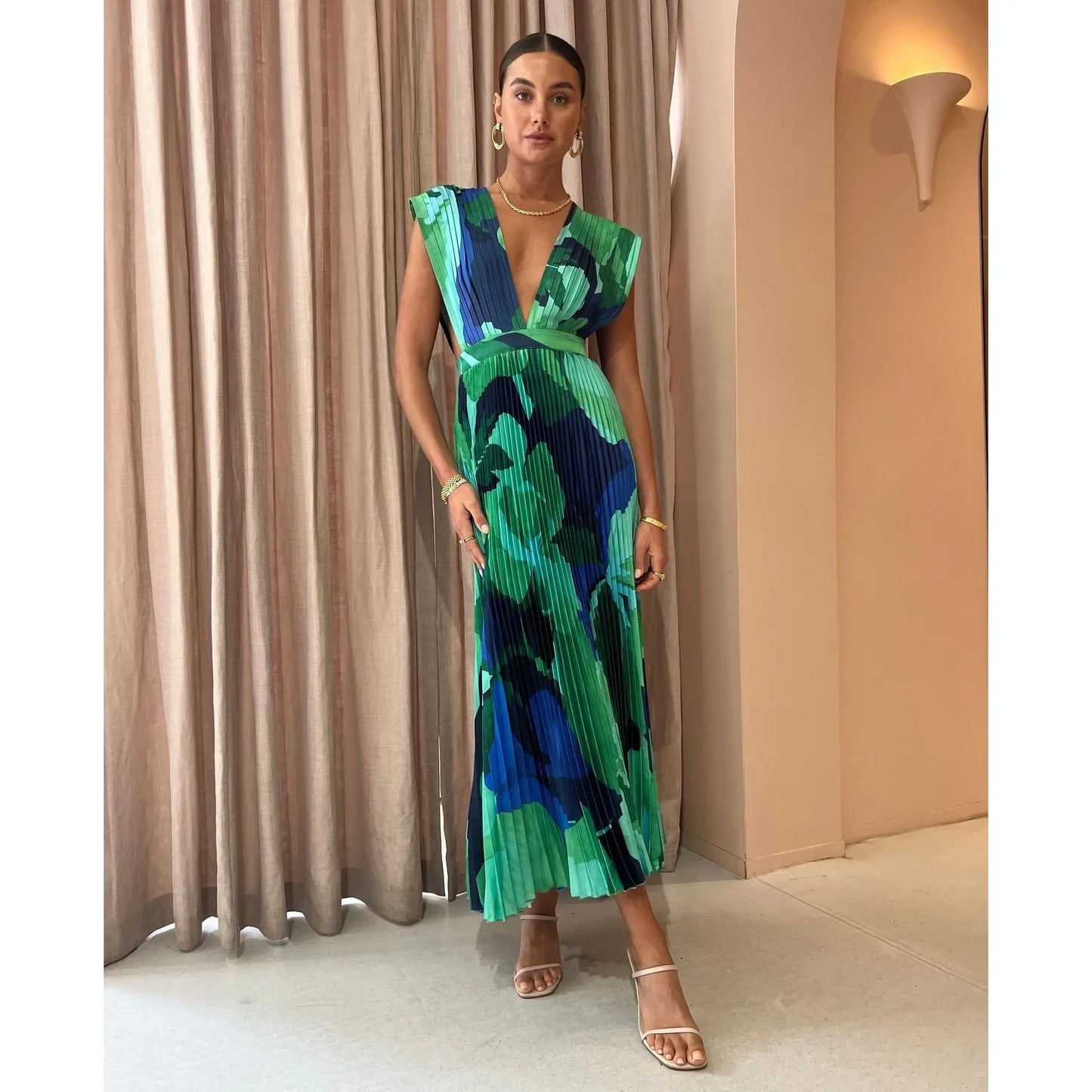 Vestido Pleated Summer – Elegância Casual & Versátil