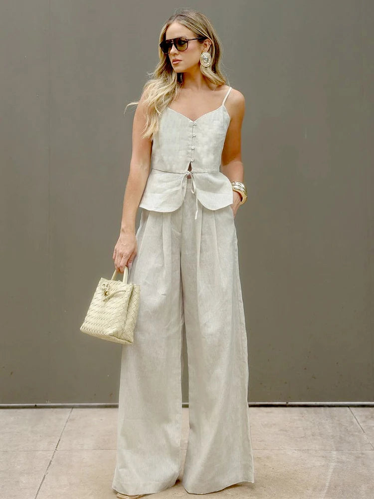 Conjunto Office Chic 2025 – Elegância Moderna em Tons Neutros