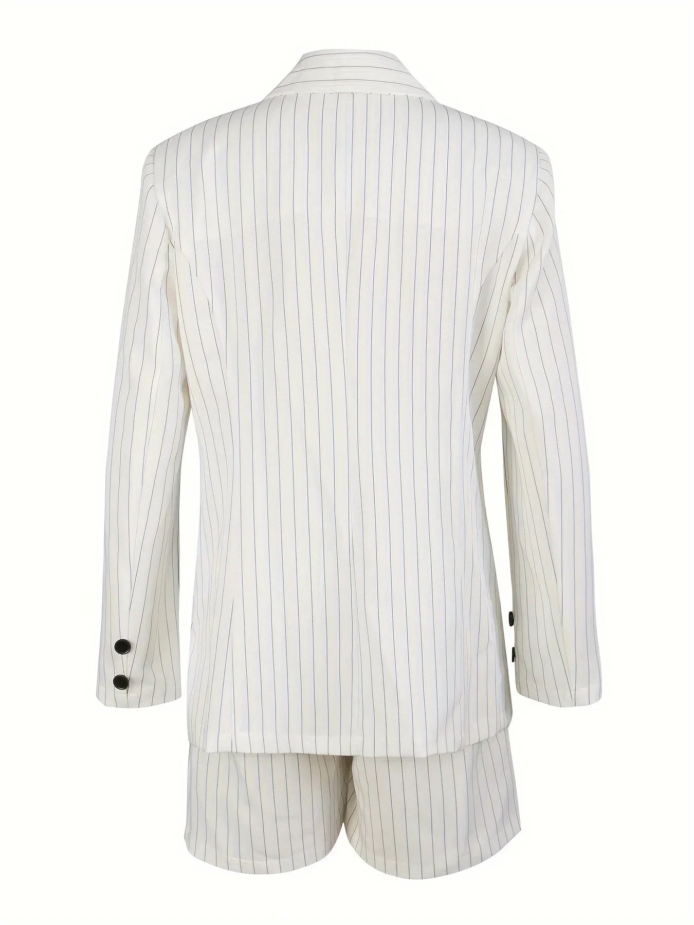 Conjunto Feminino Listrado Blazer & Shorts – Elegância Primavera/Outono