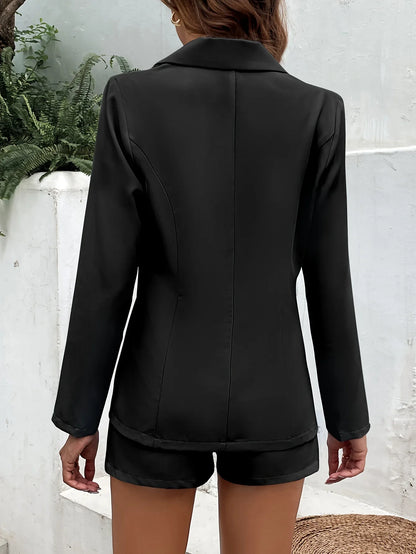 Conjunto Feminino Blazer & Shorts – Elegância Leve Primavera/Verão