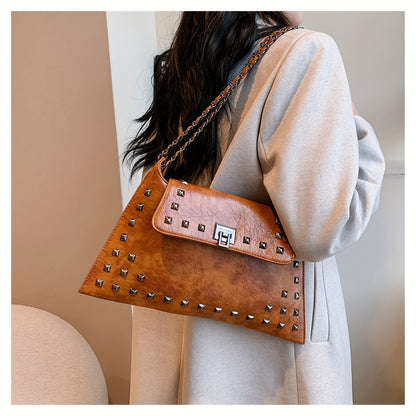 Clutch Envelope Feminina de Tacha – Transversal com Corrente & Alça Ombro