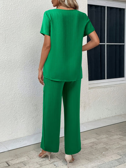 Conjunto Feminino Camiseta de Manga Curta + Calça – Elegância Casual para Primavera & Verão